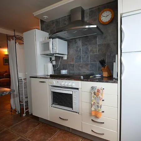 Myhost Paseo De Apartment *