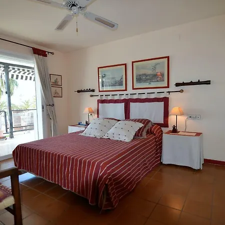 Myhost Paseo De דירה *