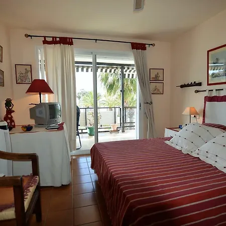 Myhost Paseo De Apartment *